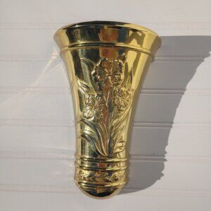 Vintage HOMCO Wall Pocket Gold Acrylic Floral Embossed Vase Planter 1985 Shiny